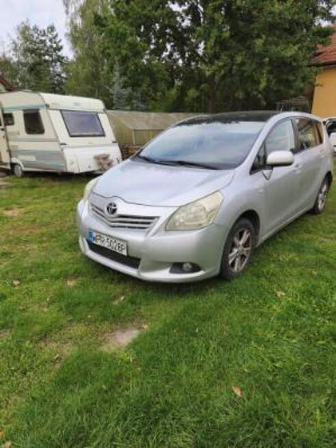 Toyota Verso 7-osobowa Telefon: 604_247_690 Lokalizacja: Nadarzyn