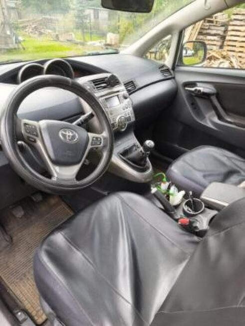 Toyota Verso 7-osobowa Telefon: 604_247_690 Lokalizacja: Nadarzyn