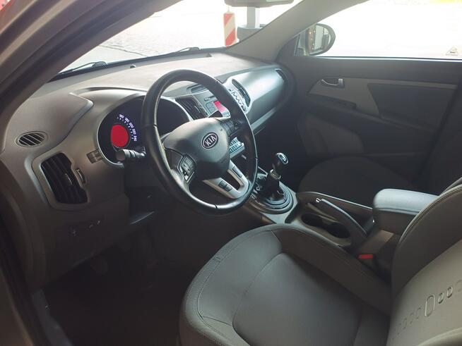 Kia Sportage Mały Przebieg Super Stan