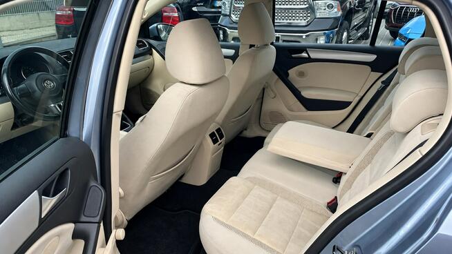 Volkswagen Golf 1.8 160KM Highline As. parkowania Navi Czujniki parkowania p/t