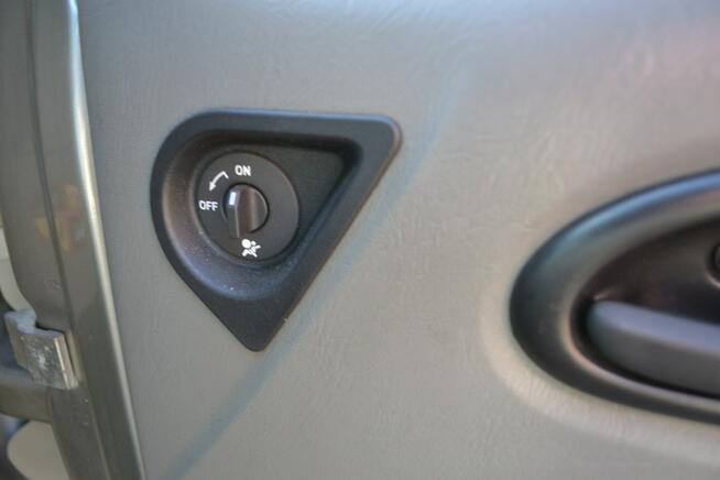Renault Trafic Zarejesatrowany*6 osobowy*