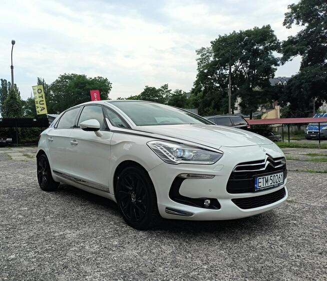 Citroen DS5 model 2015, najbogatsza wersja, bardzo zadbane, serwisowane