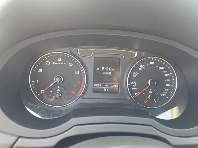Audi Q3 Premium Plus / S-Line / Quattro