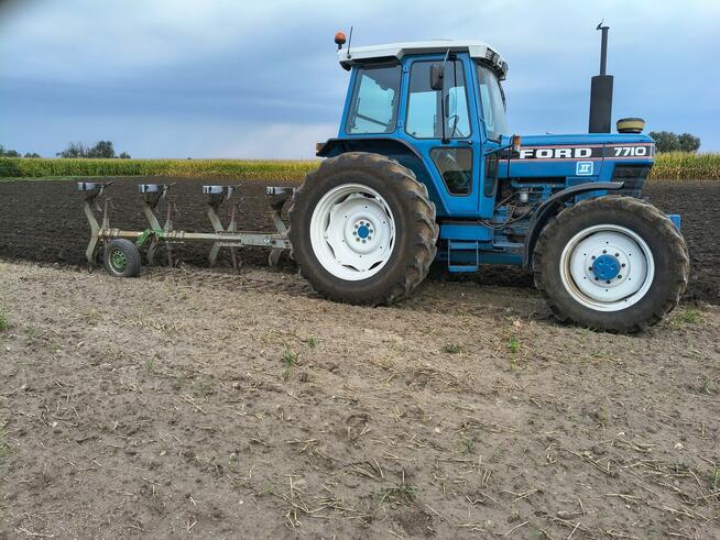 Ciągnik FORD 7710 - New Holland
