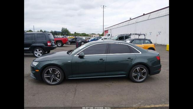 Audi A4 PREMIUM PLUS / S-Line / Quattro