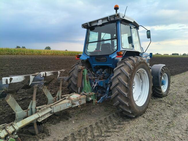 Ciągnik FORD 7710 - New Holland