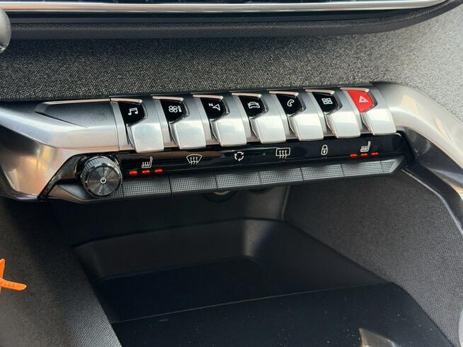 Peugeot 3008 1.5HDi 130KM Allure /Virtual/LED/Pod.Fotele/Półskóry/Navi/Alu/Serwis