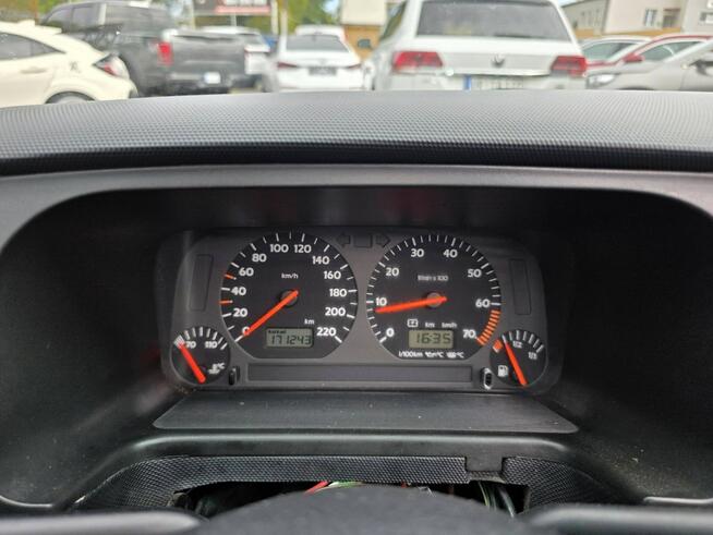 Volkswagen Golf Cabrio 2.0 Benzyna 115 KM, OFF Road, El. Szyby i Lusterka, LIFT, Opony AT, BT