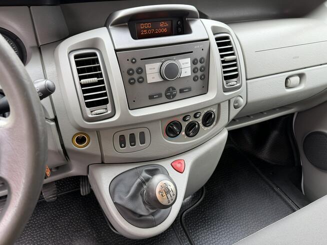 Opel Vivaro 2.0 115KM L1H1 Furgon Blaszak Klimatyzacja / Ładowność: 1171kg !!!