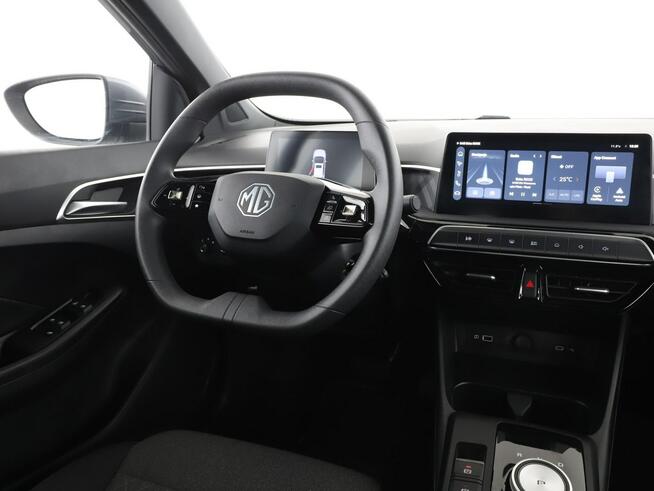 MG MG3 HEV automat PDC-kamery navi acc virtual