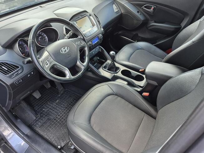 Hyundai ix35 climatronic kamera navigacja grzane fotele 1.7crd