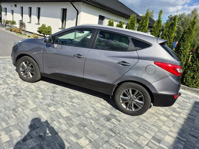 Hyundai ix35 climatronic kamera navigacja grzane fotele 1.7crd
