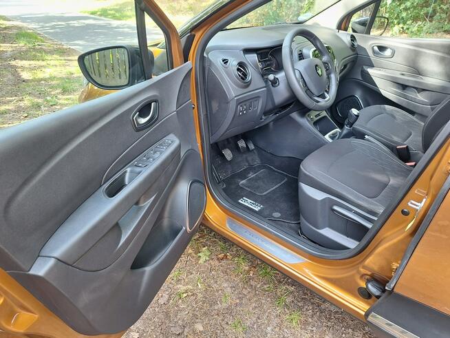 Renault Captur Limited ENERGY- 3 szt. w ofercie