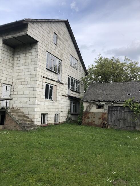 Dom jednorodzinny w stanie surowym zamkniętym
