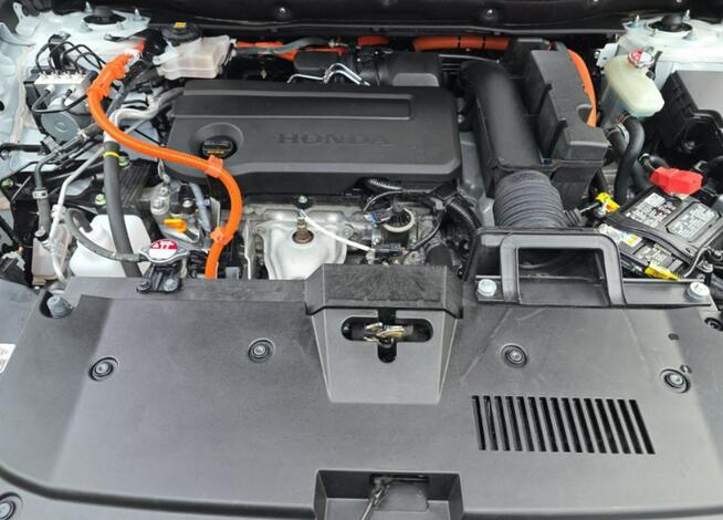 Honda CR-V Najwyższa wersja wyposażenia TOURING / AWD / niski przebieg