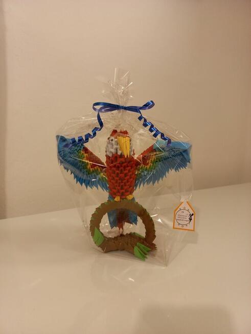 Kolorowa PAPUGA na gałęzi ptak - rękodzieło origami