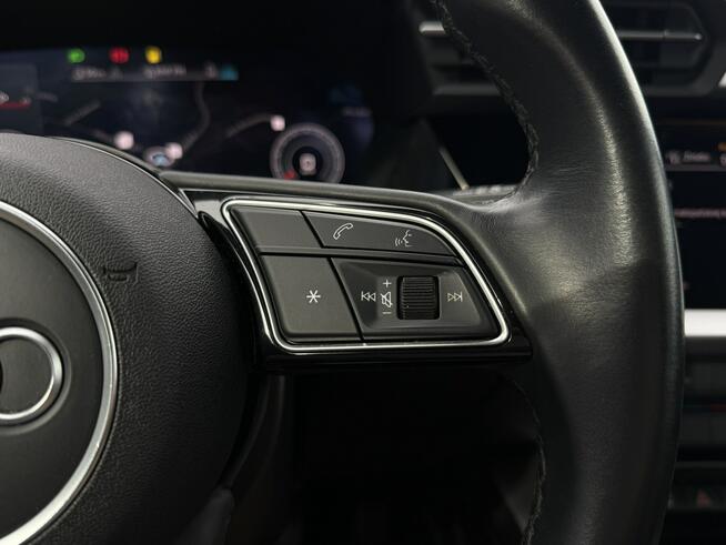 Audi A3 SLINE 1.5 Tsi manual 2023 rok krajowy