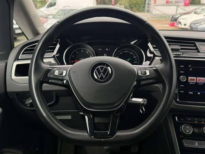 Volkswagen Touran krajowy Salon Polska automat Dsg benzynka