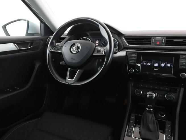 Škoda Superb DSG bi-xenon/LED navi grzane fotele climatronic kamera tempomat