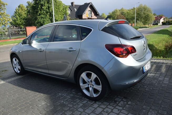 Opel Astra 1.4TB Navi Kamera 2 KPL KÓŁ Serwisowany 129 TYS KM Sprowadzony