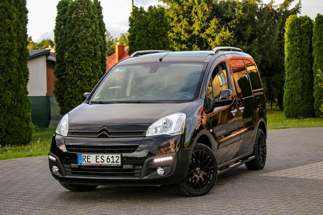 Citroen Berlingo 120KM Lift CarPlay Tempomat Parktronik Navi Ledy Klima
