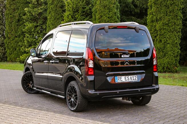 Citroen Berlingo 120KM Lift CarPlay Tempomat Parktronik Navi Ledy Klima