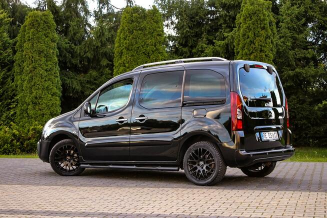 Citroen Berlingo 120KM Lift CarPlay Tempomat Parktronik Navi Ledy Klima