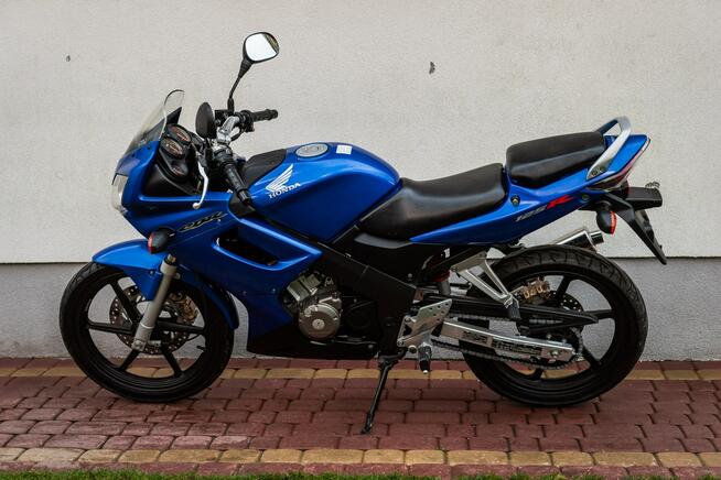 Honda CBR 125 2005 JAK NOW IDEALNA Raty Transport Największy Wybór Moto 125 YZF