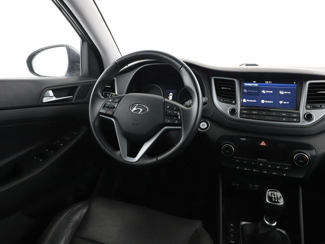 Hyundai Tucson skóra auto klima navi pdc manual