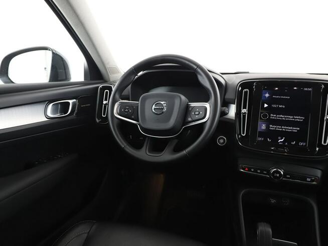 Volvo XC 40 4x4 automat full LED skóra navi kamera virtual auto klima