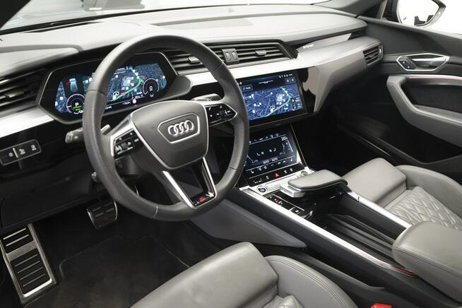 Audi Q8 e-tron 55 408KM Quattro Sline MatrixLed ACC Pneumatyka Kamery360