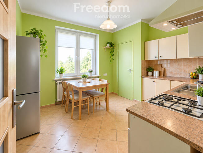 Dom 120 m² + budynek usługowy ok. 300 m²