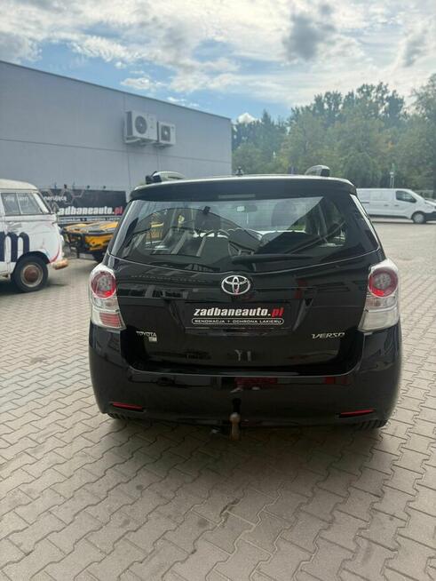 Toyota Verso 2010