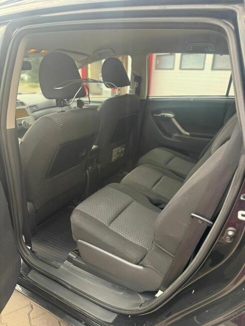 Toyota Verso 2010