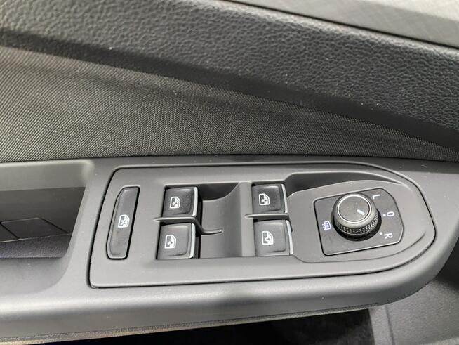 Volkswagen Golf VIII 2.0 TDI Life
