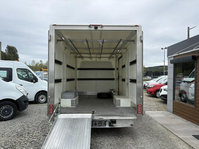 Renault Master kontener niskopodwoziowy niskopodłogowy