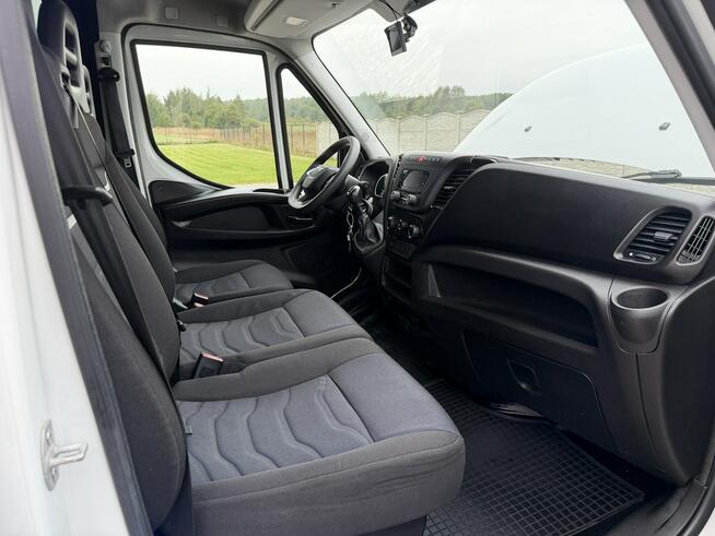 Iveco Daily 35S18 7-osob.* Doka_Brygadowy * 3.0/180KM *L4H2*Hak* Kamera_Cofania