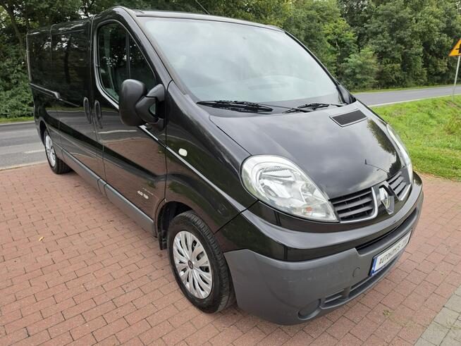 Renault Trafic II lift 2,0 dci 115KM długi w bardzo ładnym stanie !!!