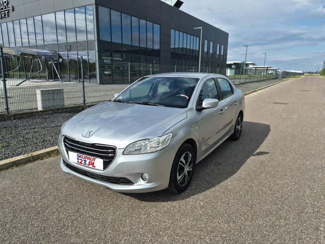 Peugeot 301