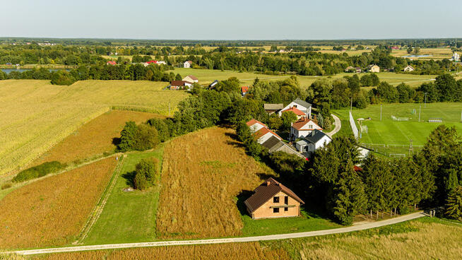 DZIAŁKA BUDOWLANA 11 ARÓW W RYLOWEJ
