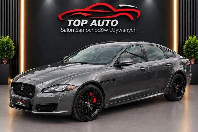 Jaguar XJR