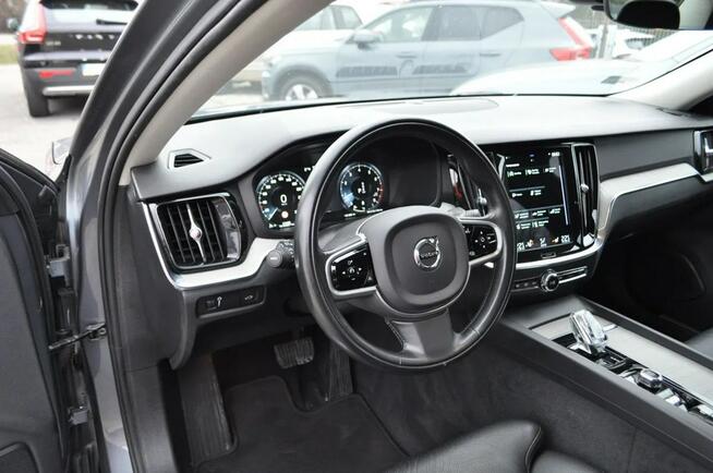 Volvo S60 B4 Hybryd INSCRIPTION 197+14 KM Salon PL VAT23% ACC Hak