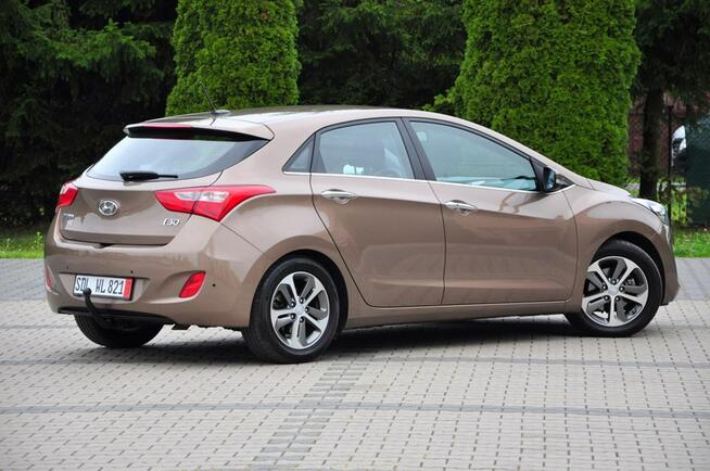 Hyundai i30 1,6 Benz 135KM Led Navi Kamera PDC 1 Wł. Alufelgi Super Stan Serwis !