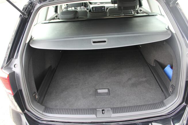 Volkswagen Passat DSG Business Gwarancja SalonPL Netto 57642PLN