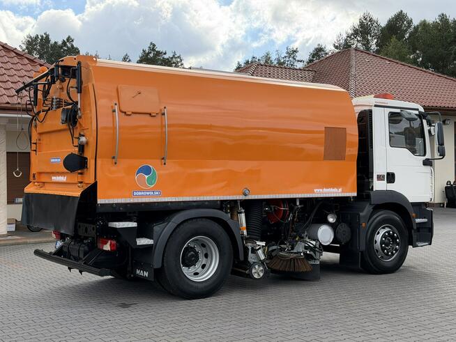 MAN TGM 18.240 E5 Zabudowa DOBROWOLSKI TSL 2 Zamiatarka Uliczna Polewaczka Odkurzacz Dwustronna mało