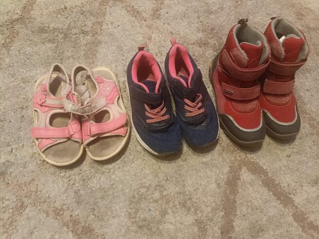 Sprzedam buty dla dzieci