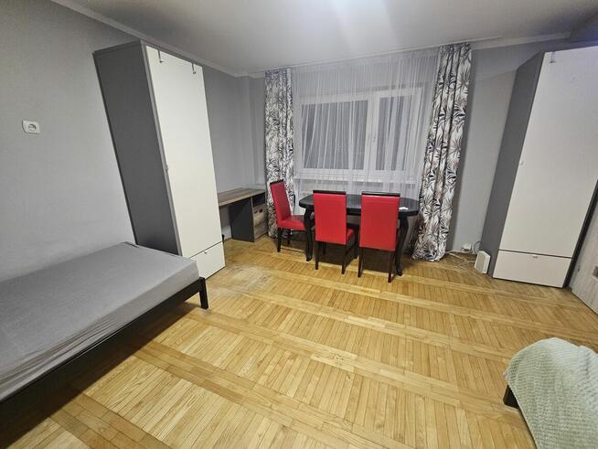 Mieszkanie 80m2, 3-pokoje, Al. Kijowska