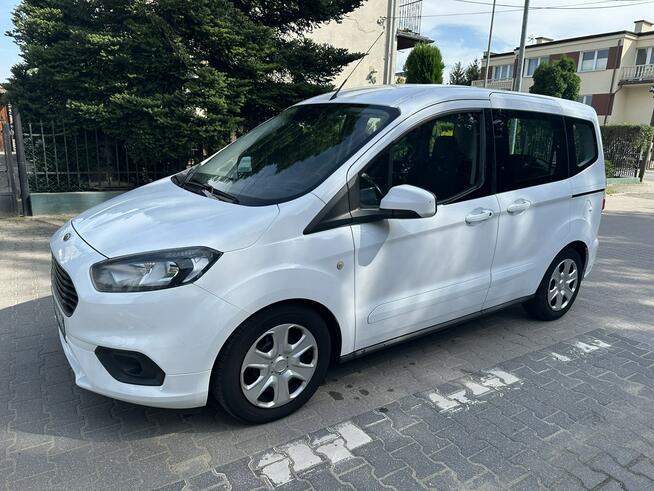 Ford Transit Courier