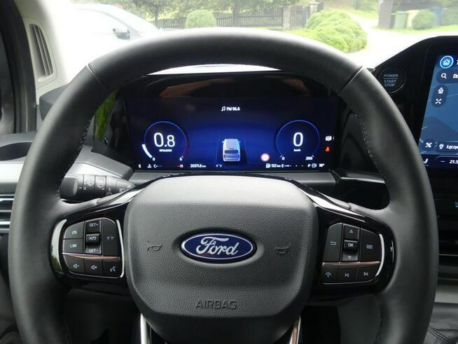 Ford Tourneo Custom 2,0 Tdci Titanium Long L2H1 9 osobowy F. VAT23