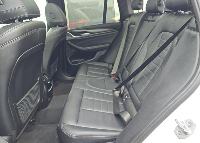 BMW X3 xDrive / M-Pakiet / niski przebieg